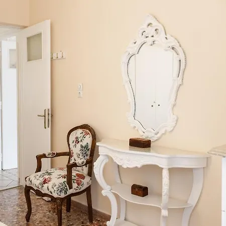 Castle View House * Naxos City