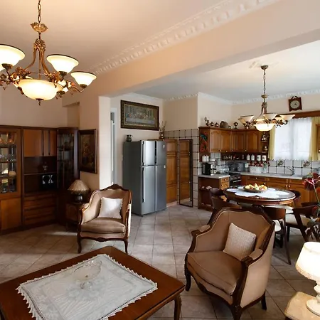 Castle View House Naxos City